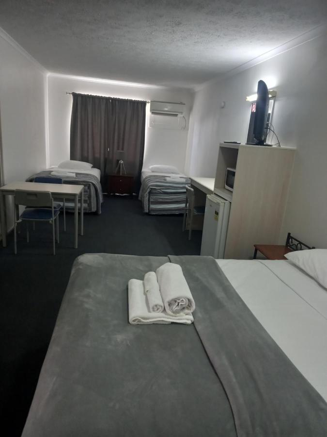 Centrepoint Motor Inn Rockhampton Εξωτερικό φωτογραφία