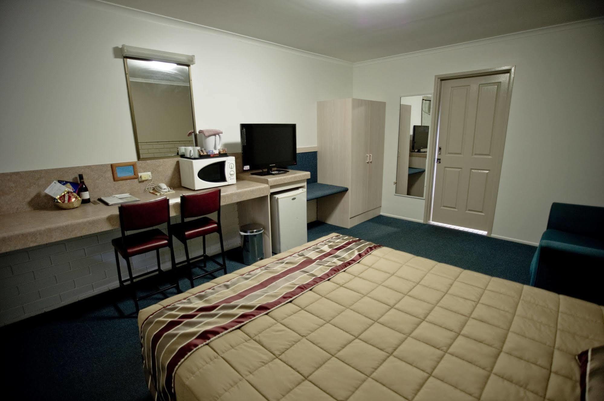 Centrepoint Motor Inn Rockhampton Εξωτερικό φωτογραφία