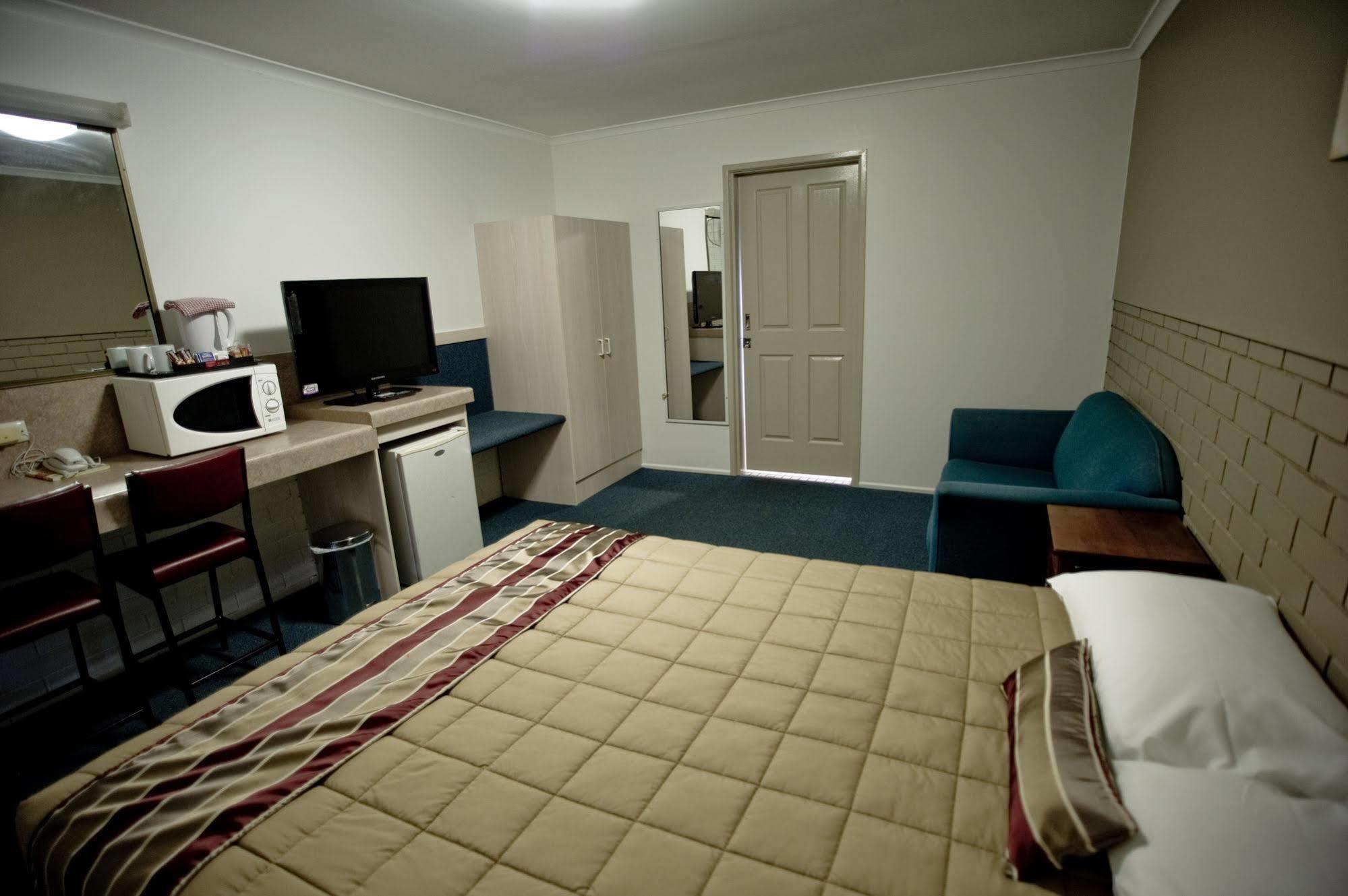 Centrepoint Motor Inn Rockhampton Εξωτερικό φωτογραφία